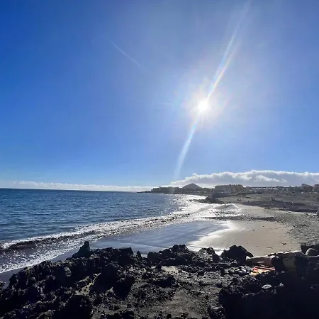 Seafront Medano Marina View 公寓 *