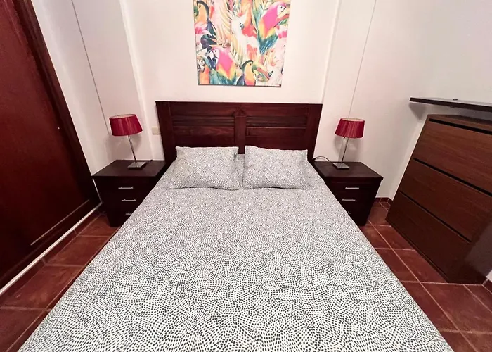 Апартаменты Seafront Medano Marina View *